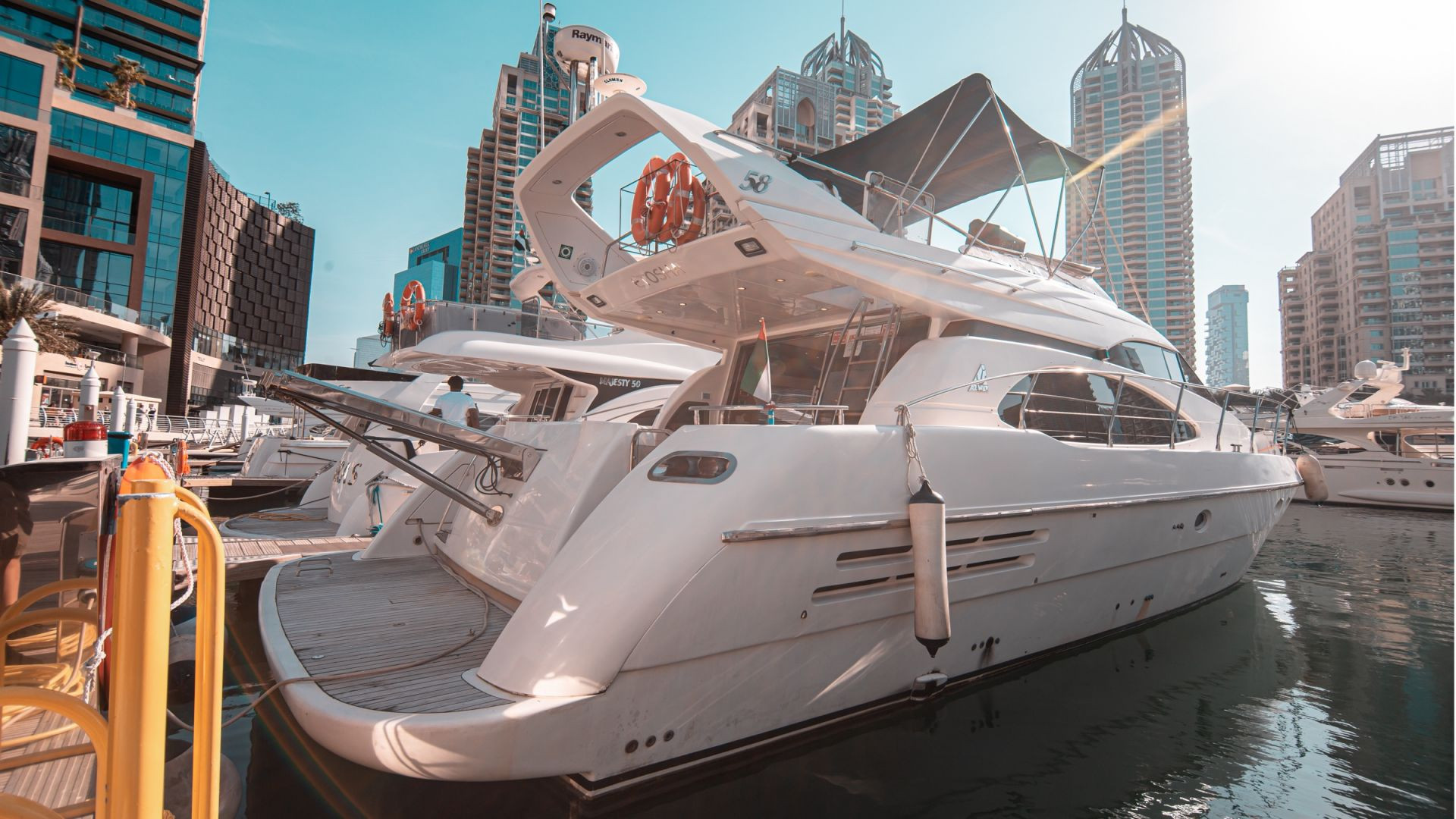 Centaurus Charter - Private Charter 58 Ft - Luxury