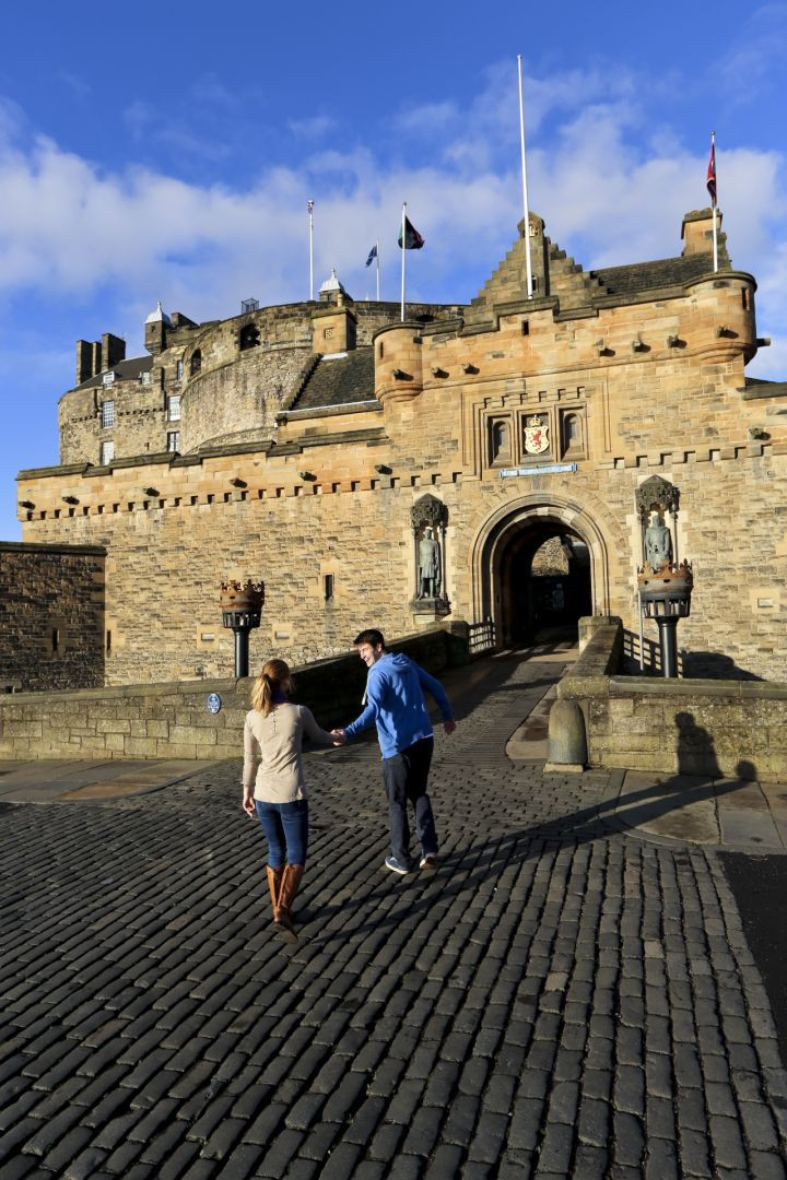 Hop-on Hop-off Bus Edinburgh