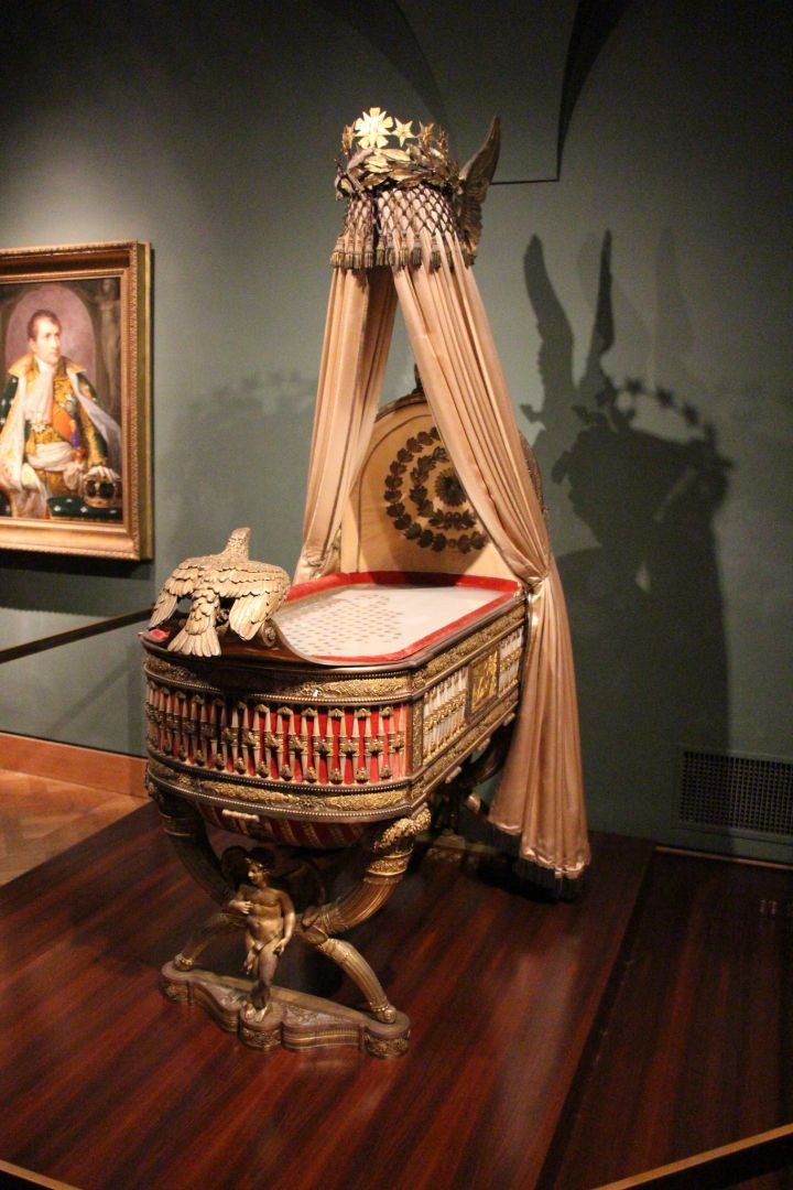 Kunsthistorisches Museum & Imperial Treasury: Skip