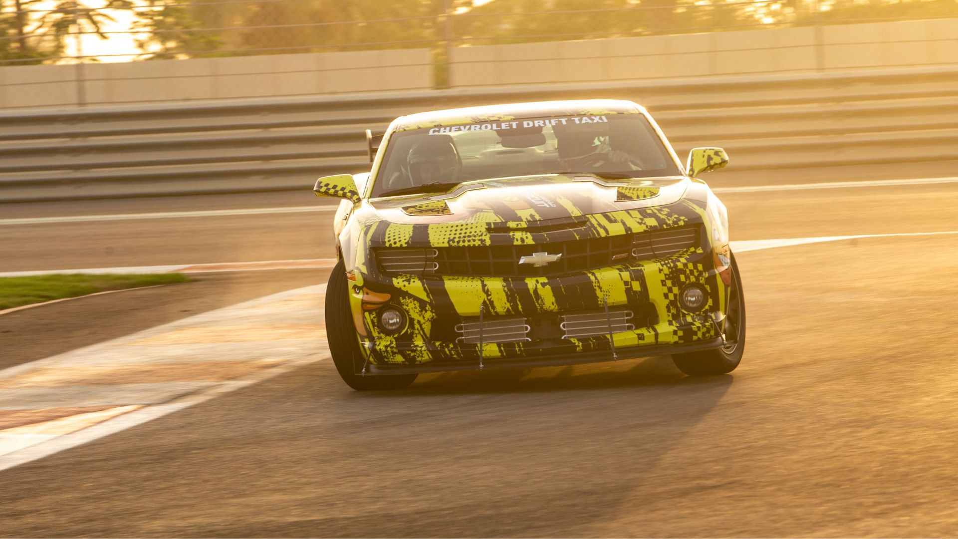 Passenger Ride -Chevrolet Camaro Drift Taxi
